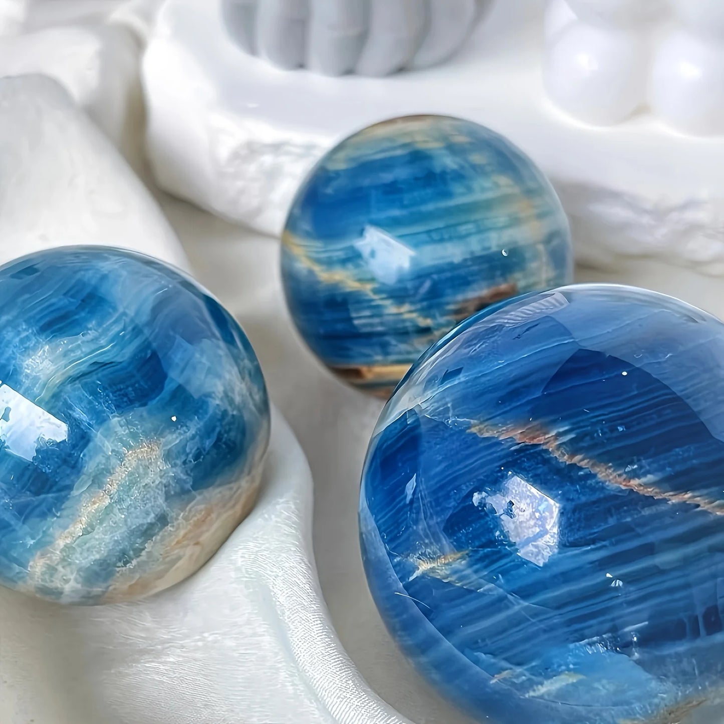 CrystalHola Onyx Sphere Decorative Stone For Home And Office
